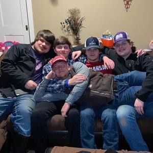 Meet your Posher, Dawson